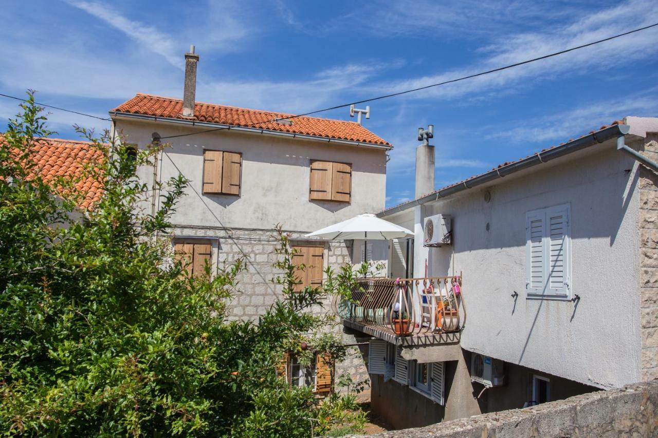 Apartament Delmar Komiža Zewnętrze zdjęcie